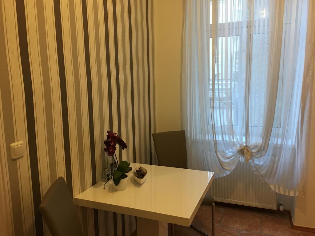 Holiday Vienna Apartments Luaran gambar