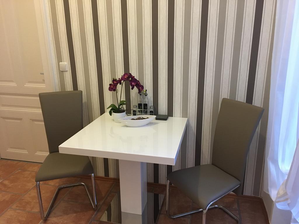 Holiday Vienna Apartments Luaran gambar
