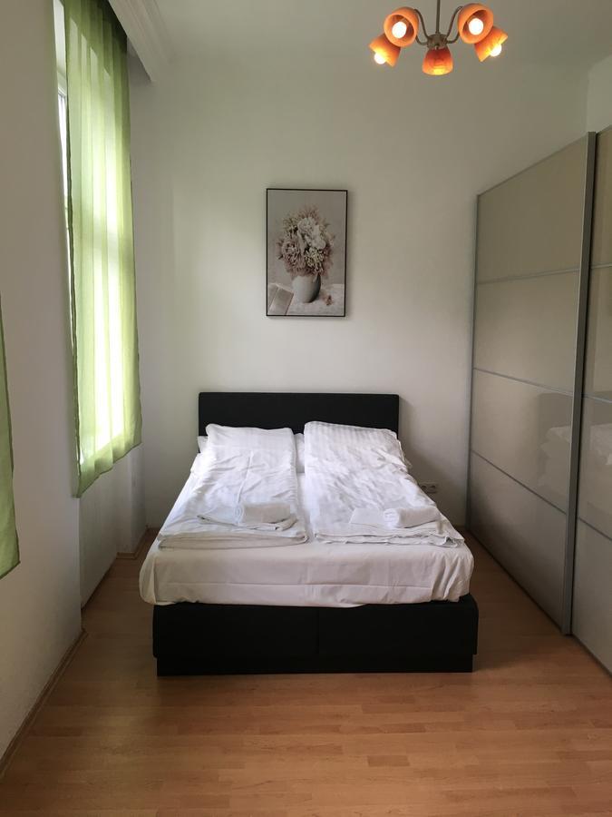 Holiday Vienna Apartments Luaran gambar